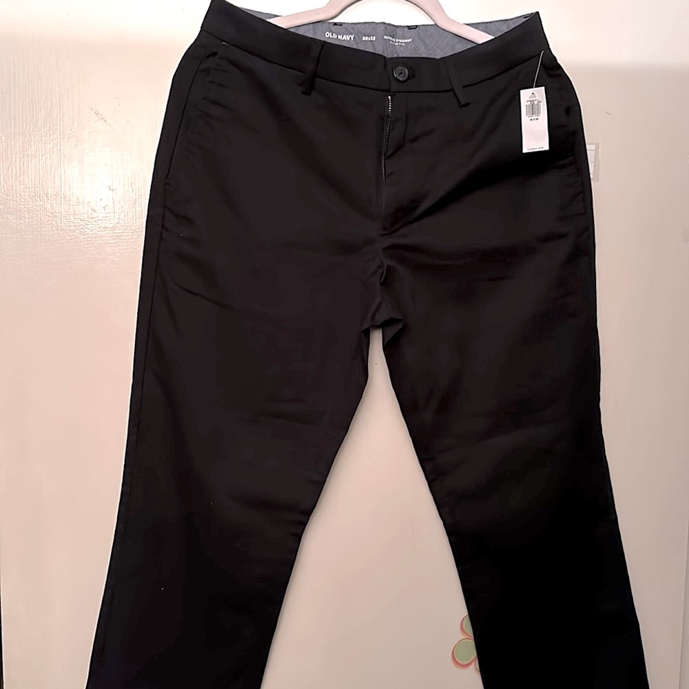 New with tags. Straight ultimately Built-in flex Chino pants